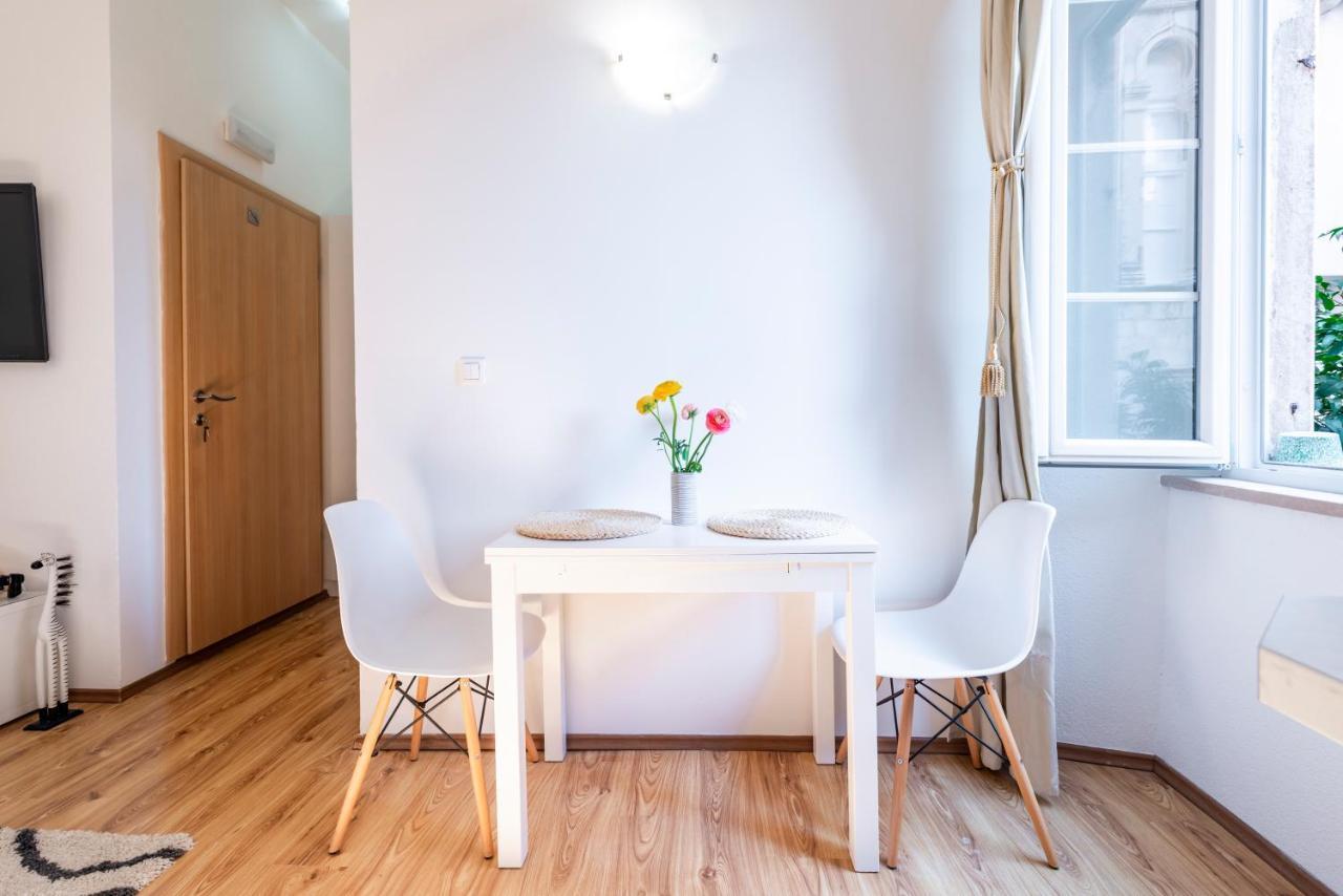 Rooms Eden Old Town Дубровник Екстериор снимка