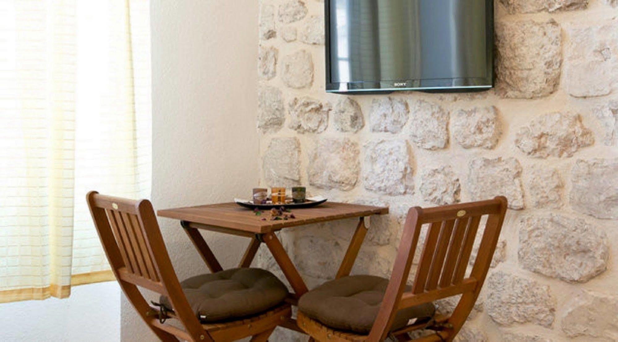 Rooms Eden Old Town Дубровник Екстериор снимка